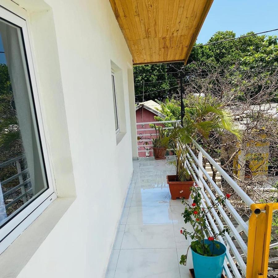Villa La Vue De Haut- T3 Avec Vue Imprenable Sur La Mer Boueni Exterior foto
