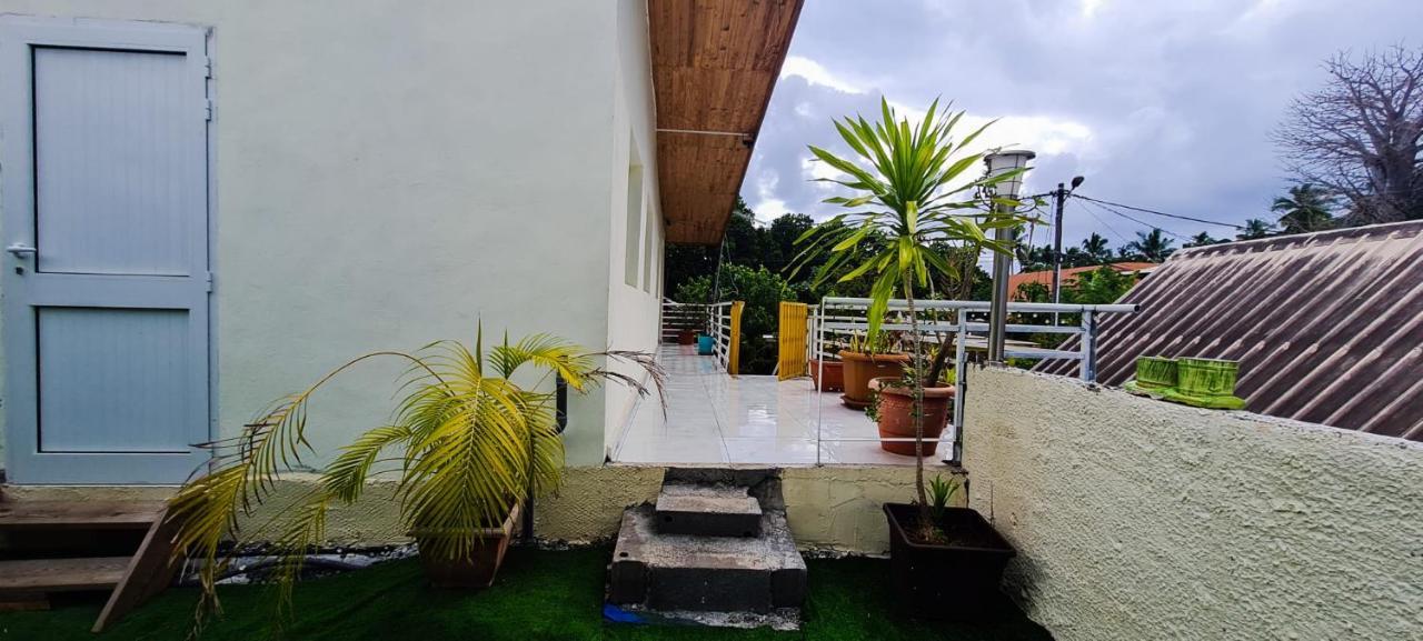 Villa La Vue De Haut- T3 Avec Vue Imprenable Sur La Mer Boueni Exterior foto